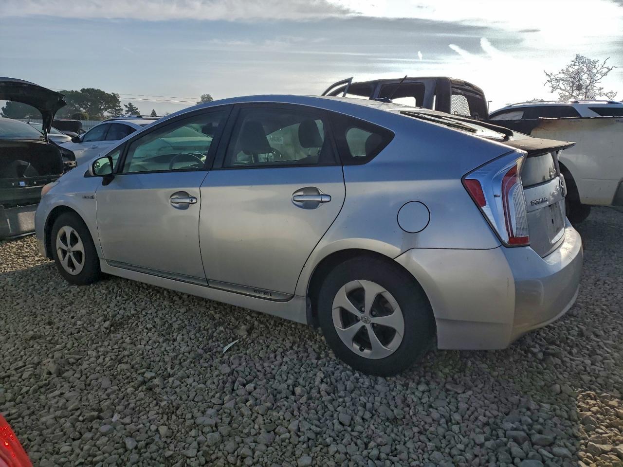 2012 TOYOTA PRIUS photo 3