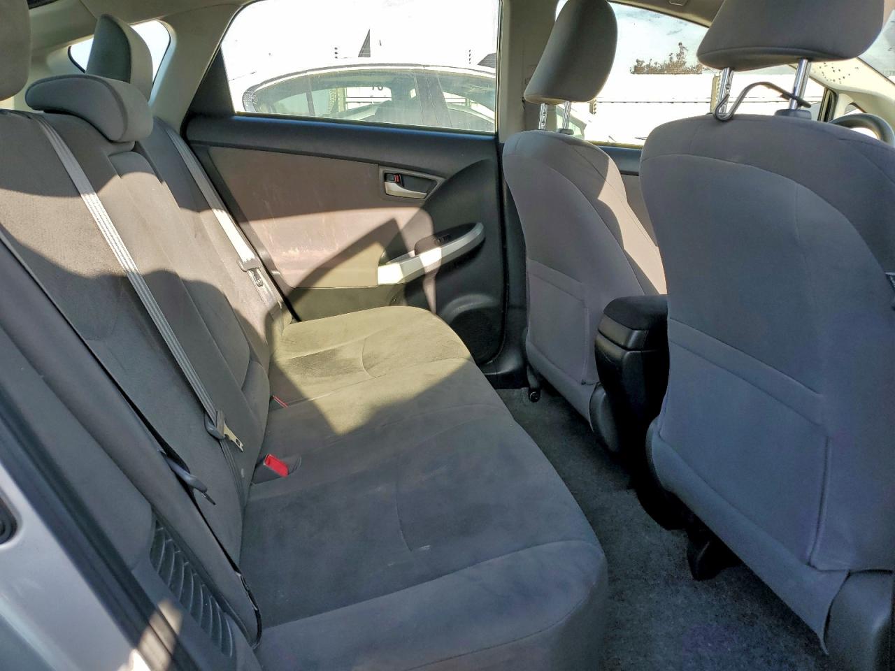 2012 TOYOTA PRIUS photo 19