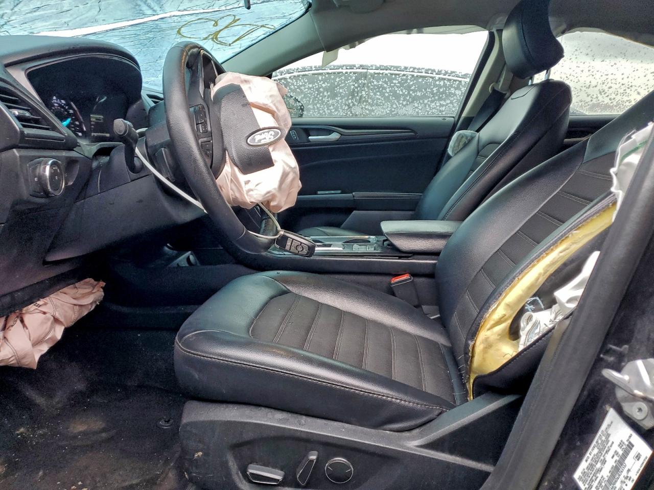 2018 FORD FUSION SE photo 19