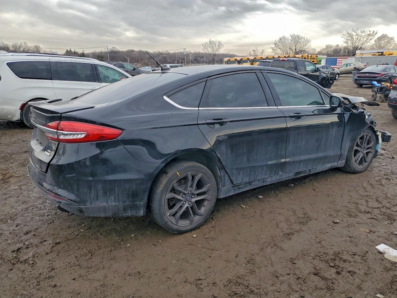 2018 FORD FUSION SE photo 7