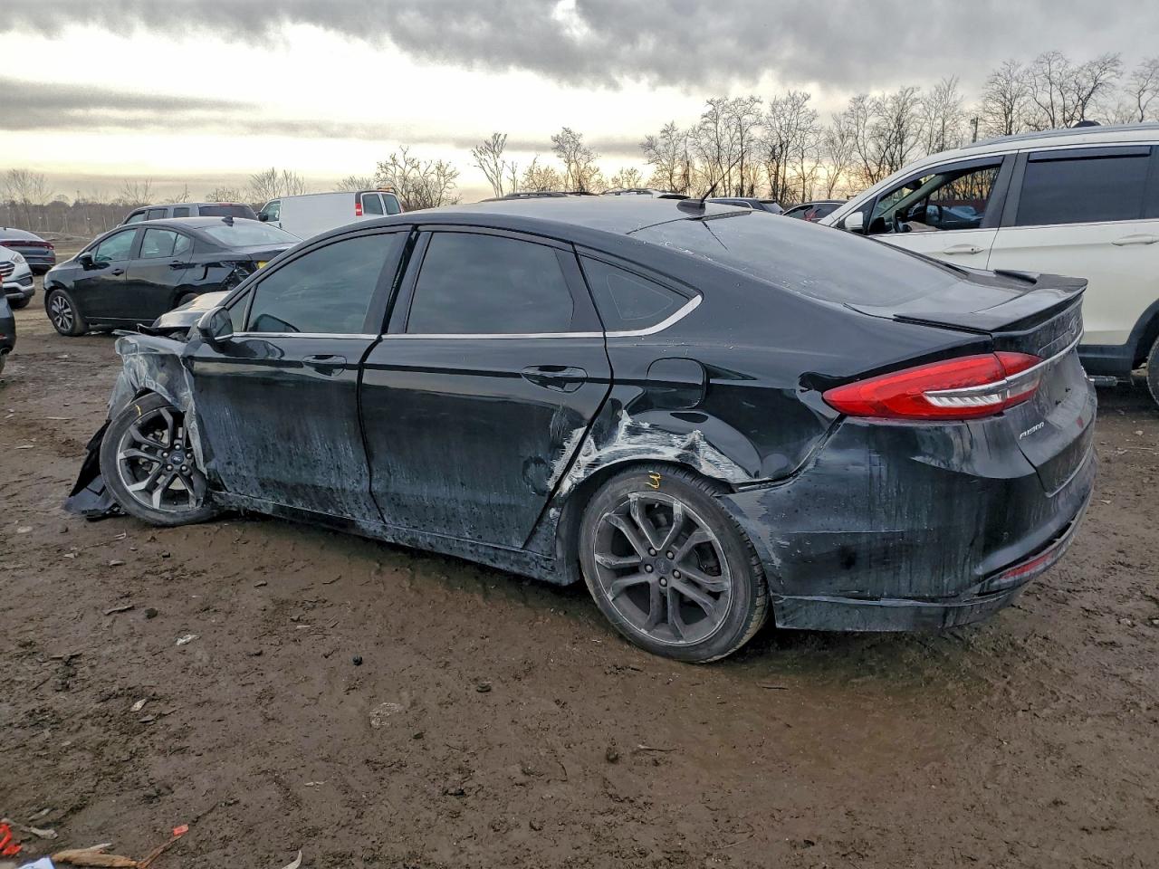 2018 FORD FUSION SE photo 4