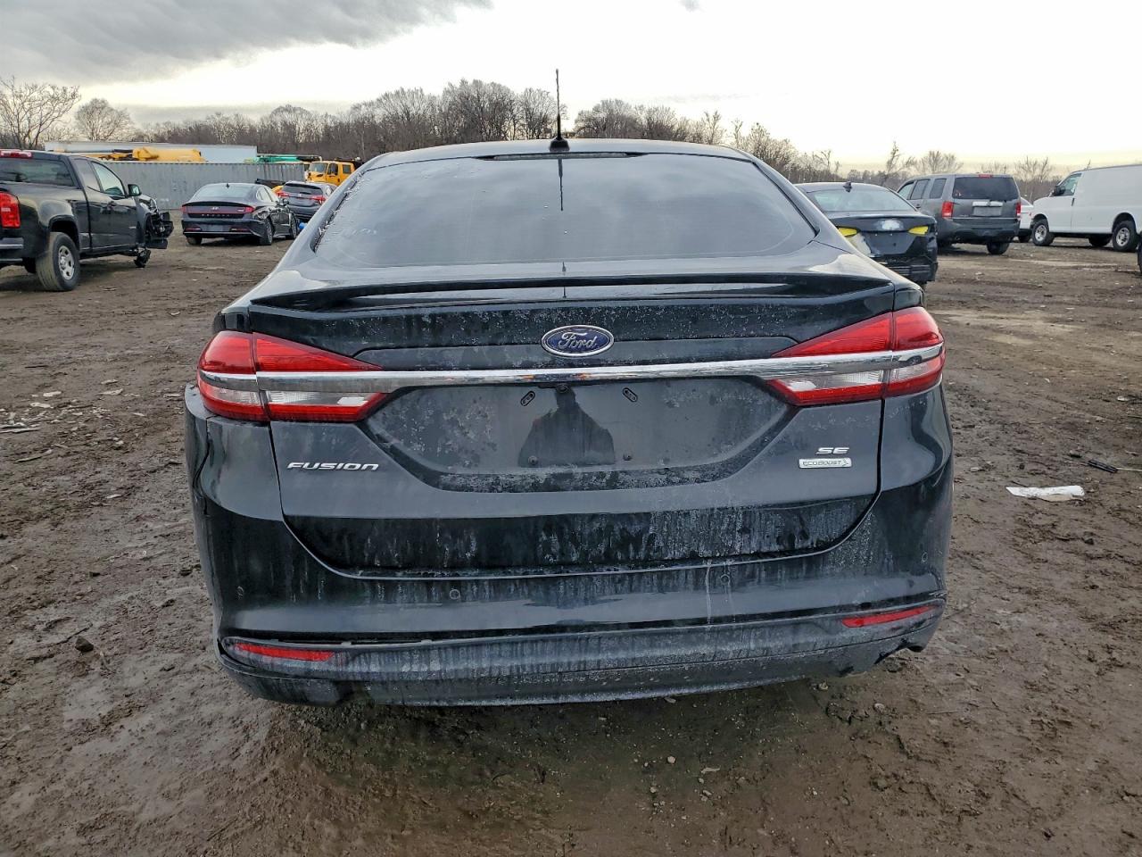 2018 FORD FUSION SE photo 16