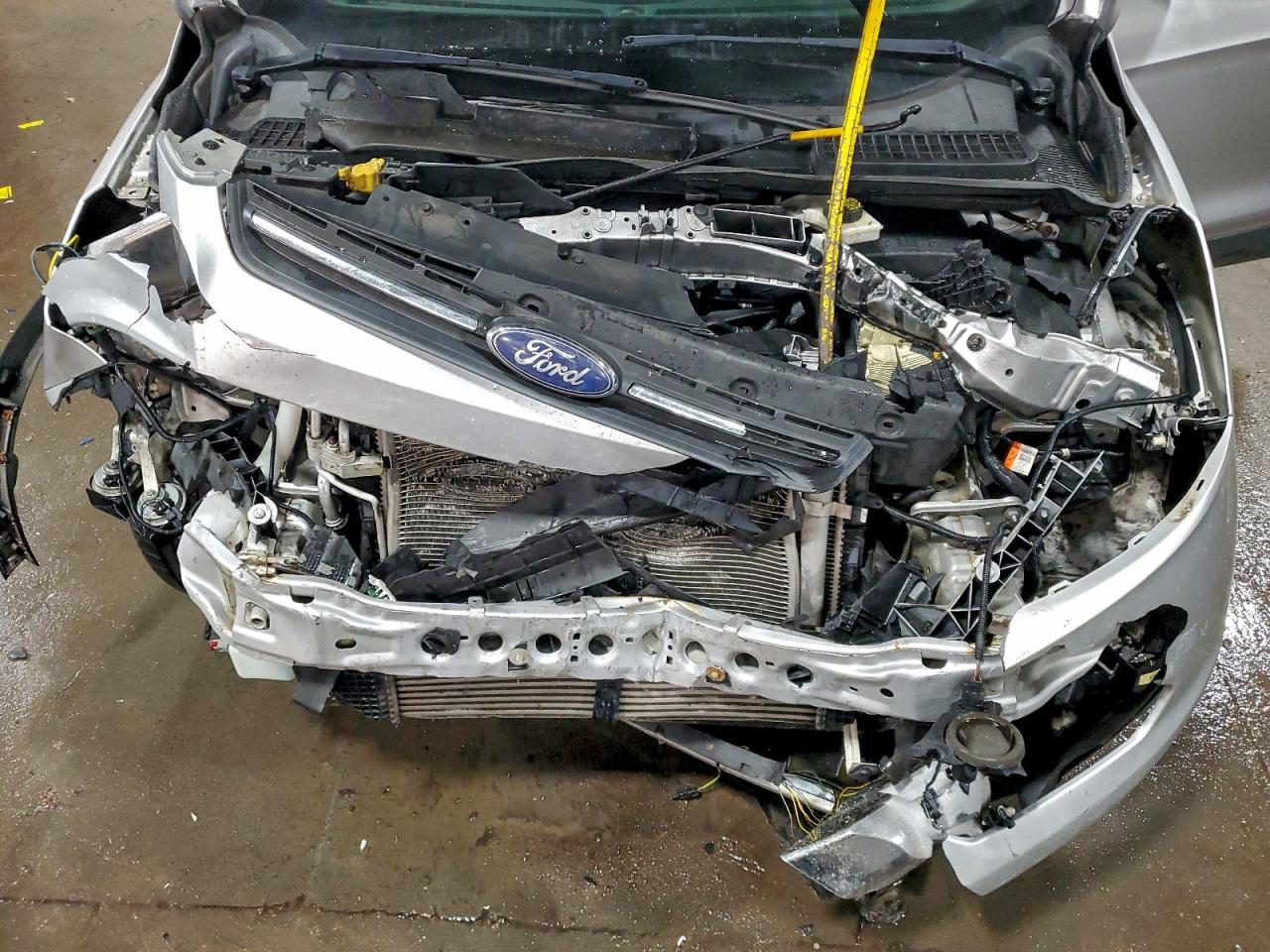 2016 FORD ESCAPE SE photo 34