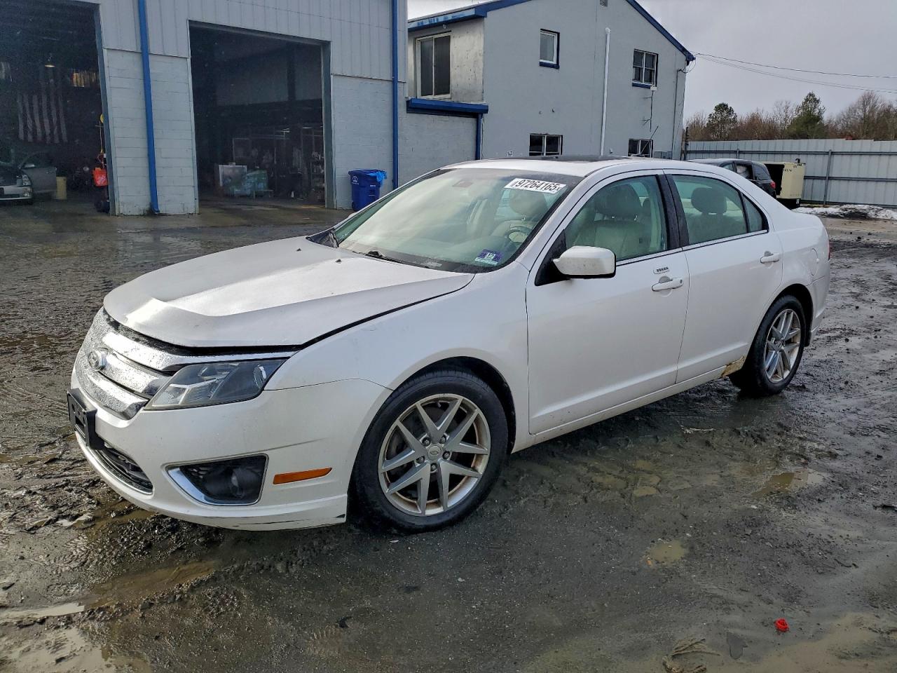 2011 FORD FUSION