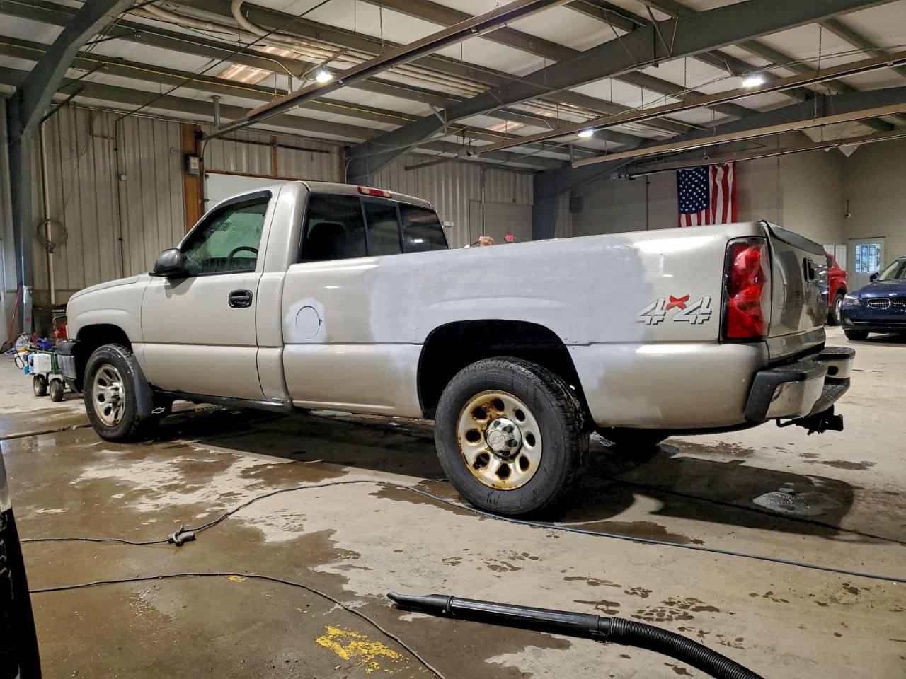2006 CHEVROLET SILVERADO K1500 photo 2