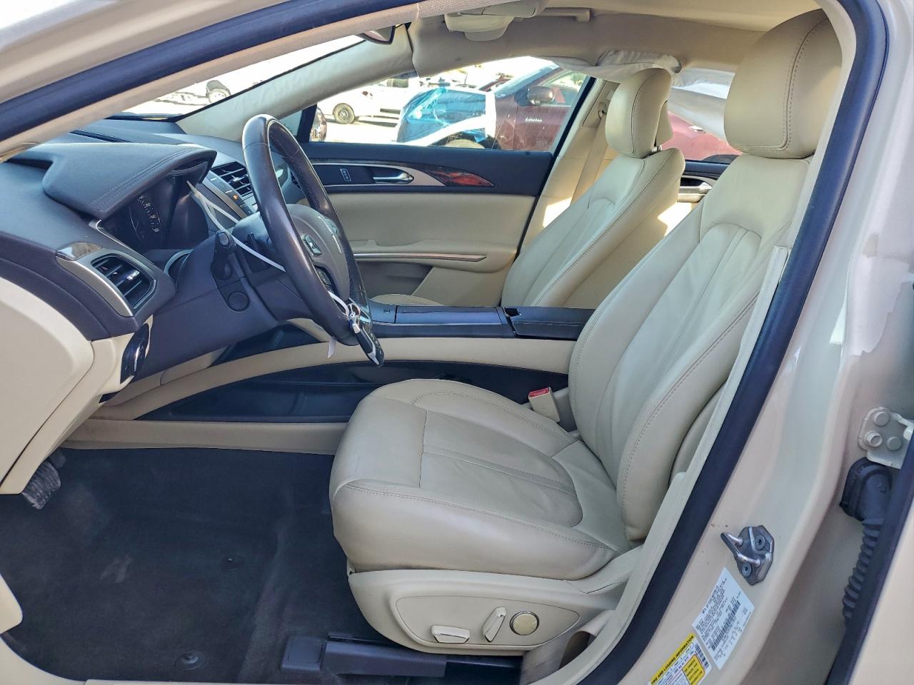 2015 LINCOLN MKZ photo 7