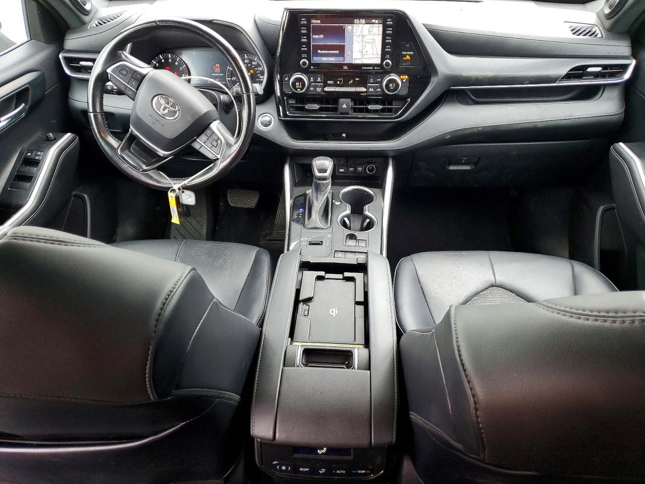 2021 TOYOTA HIGHLANDER XSE photo 8
