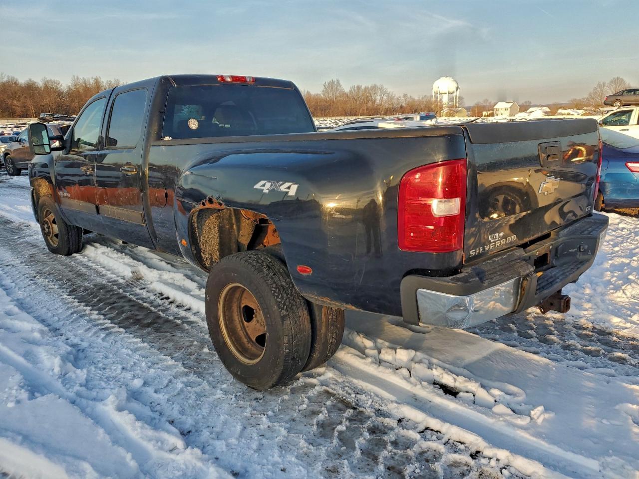 2009 CHEVROLET SILVERADO K3500 LTZ photo 2