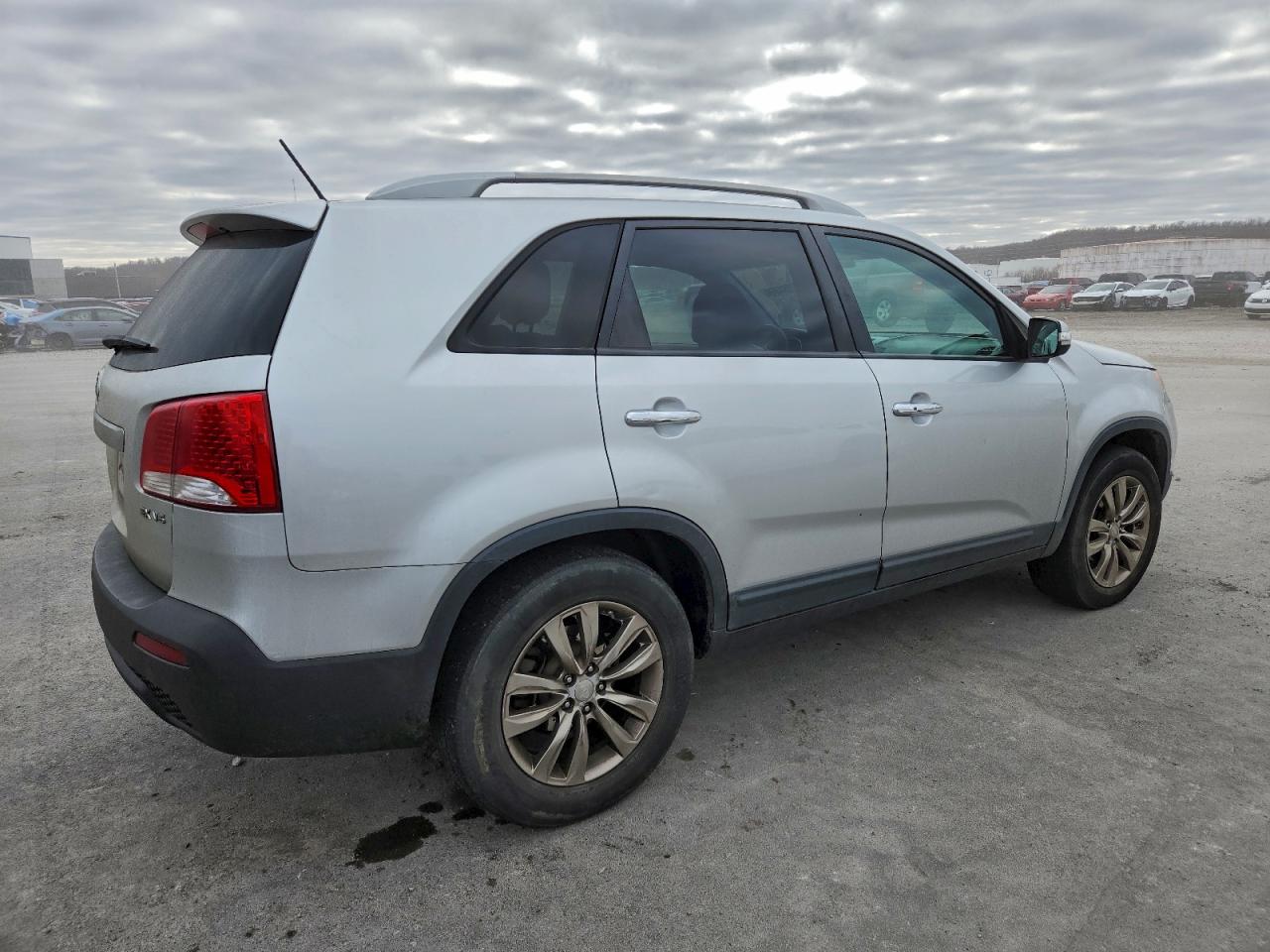 2011 KIA SORENTO EX photo 3