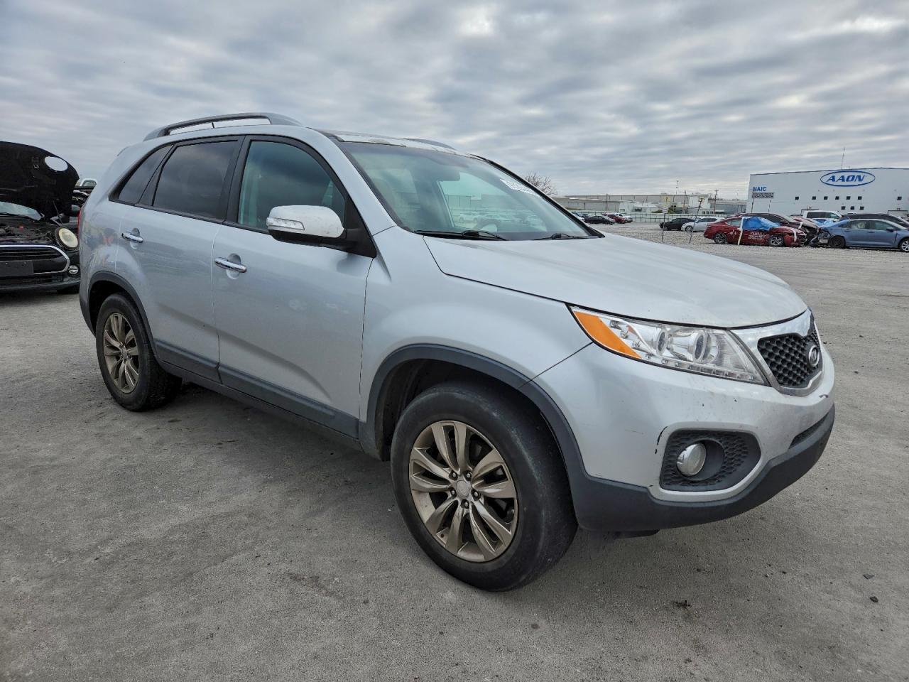 2011 KIA SORENTO EX photo 4