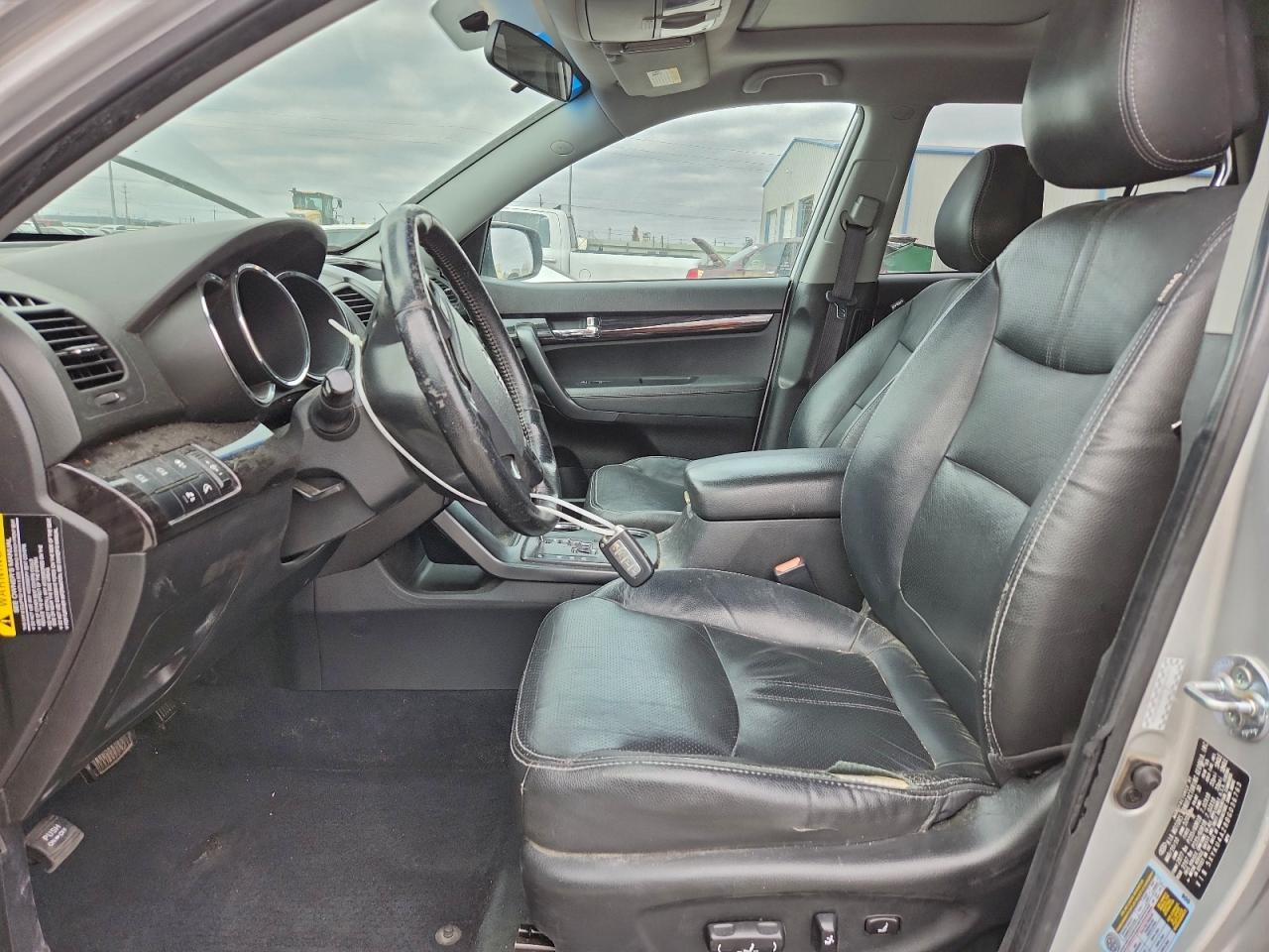 2011 KIA SORENTO EX photo 7