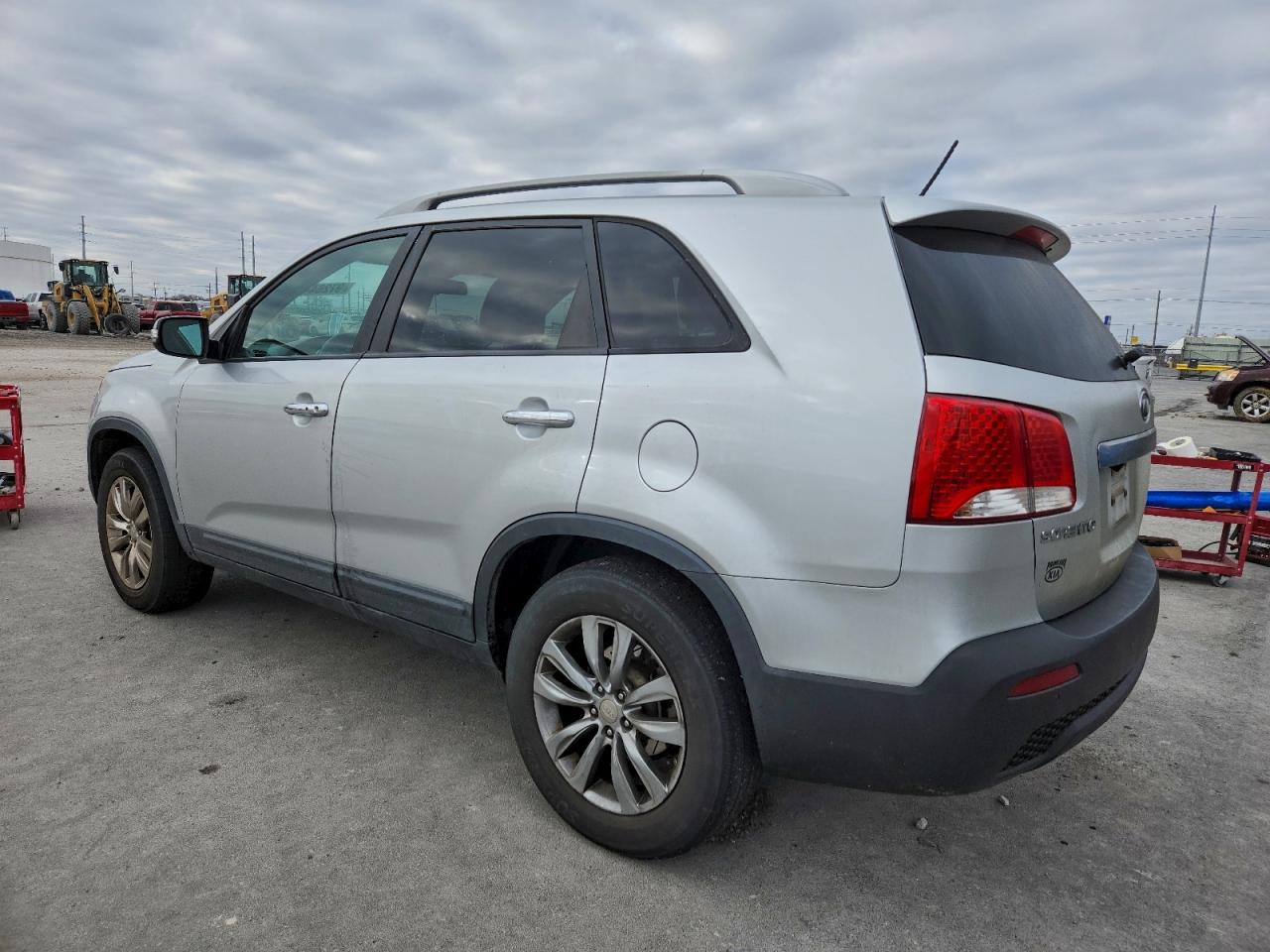 2011 KIA SORENTO EX photo 2