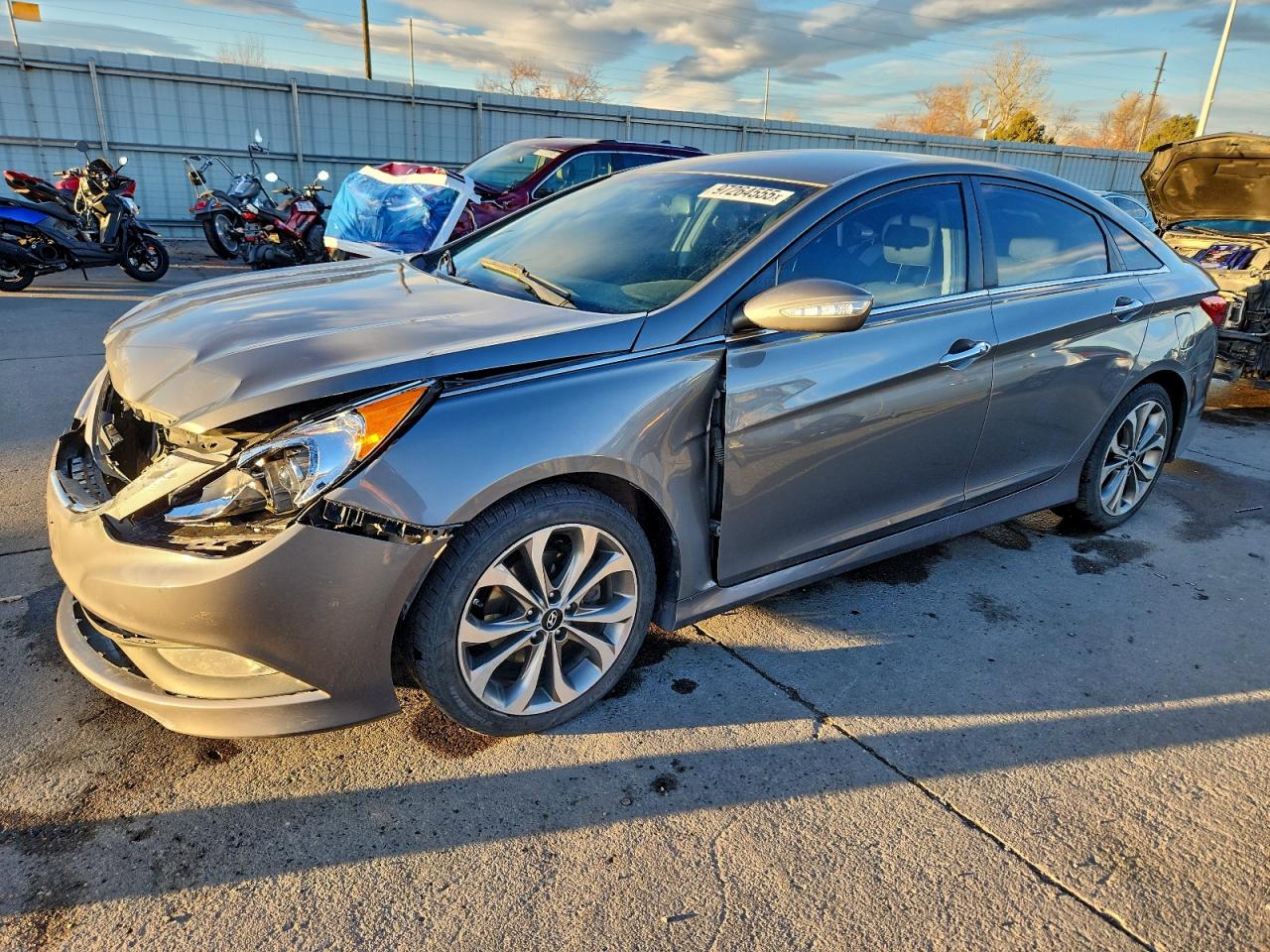2014 HYUNDAI SONATA