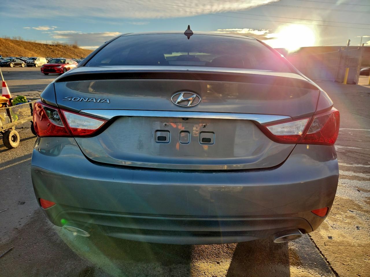 2014 HYUNDAI SONATA SE photo 6