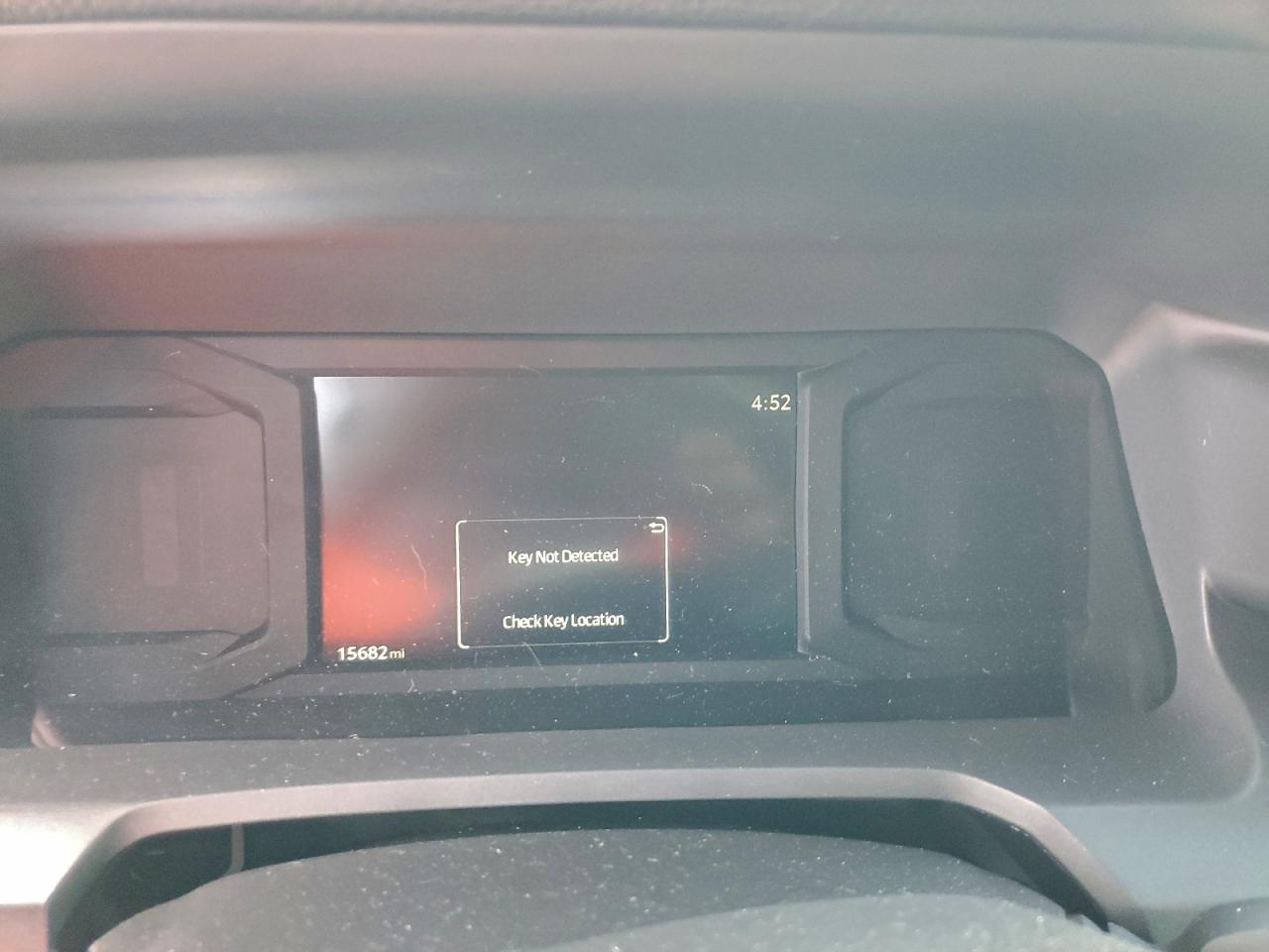 2024 TOYOTA TACOMA DOUBLE CAB photo 9