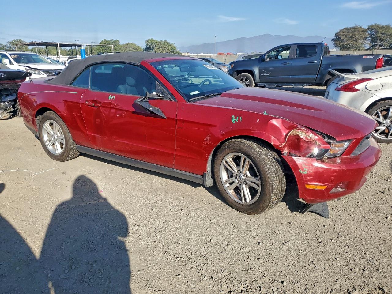 2012 FORD MUSTANG photo 7