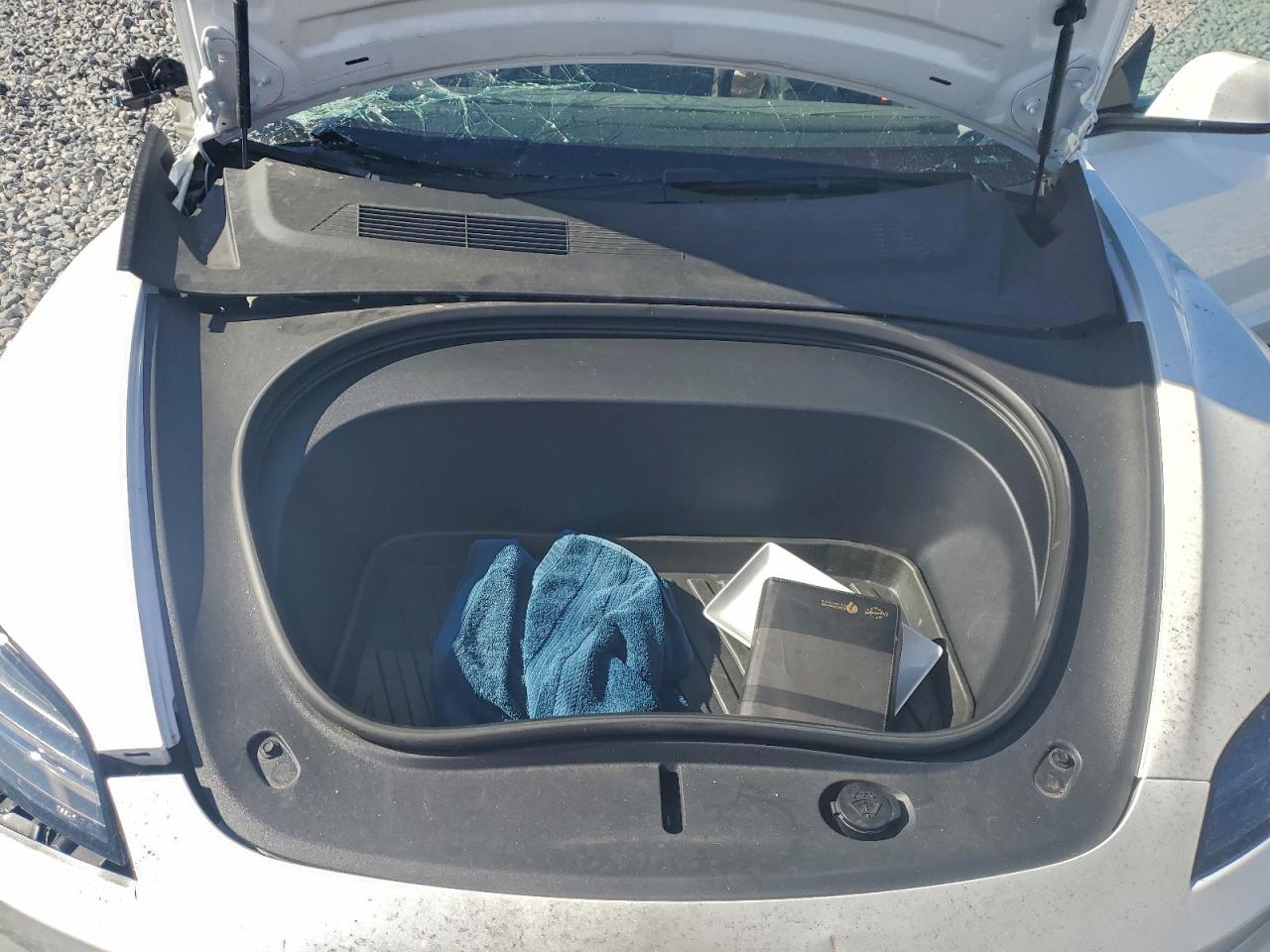 2024 TESLA MODEL 3 photo 21