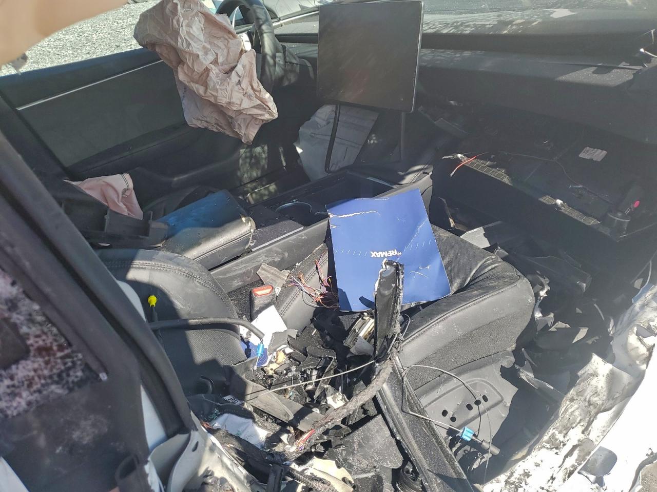 2024 TESLA MODEL 3 photo 15