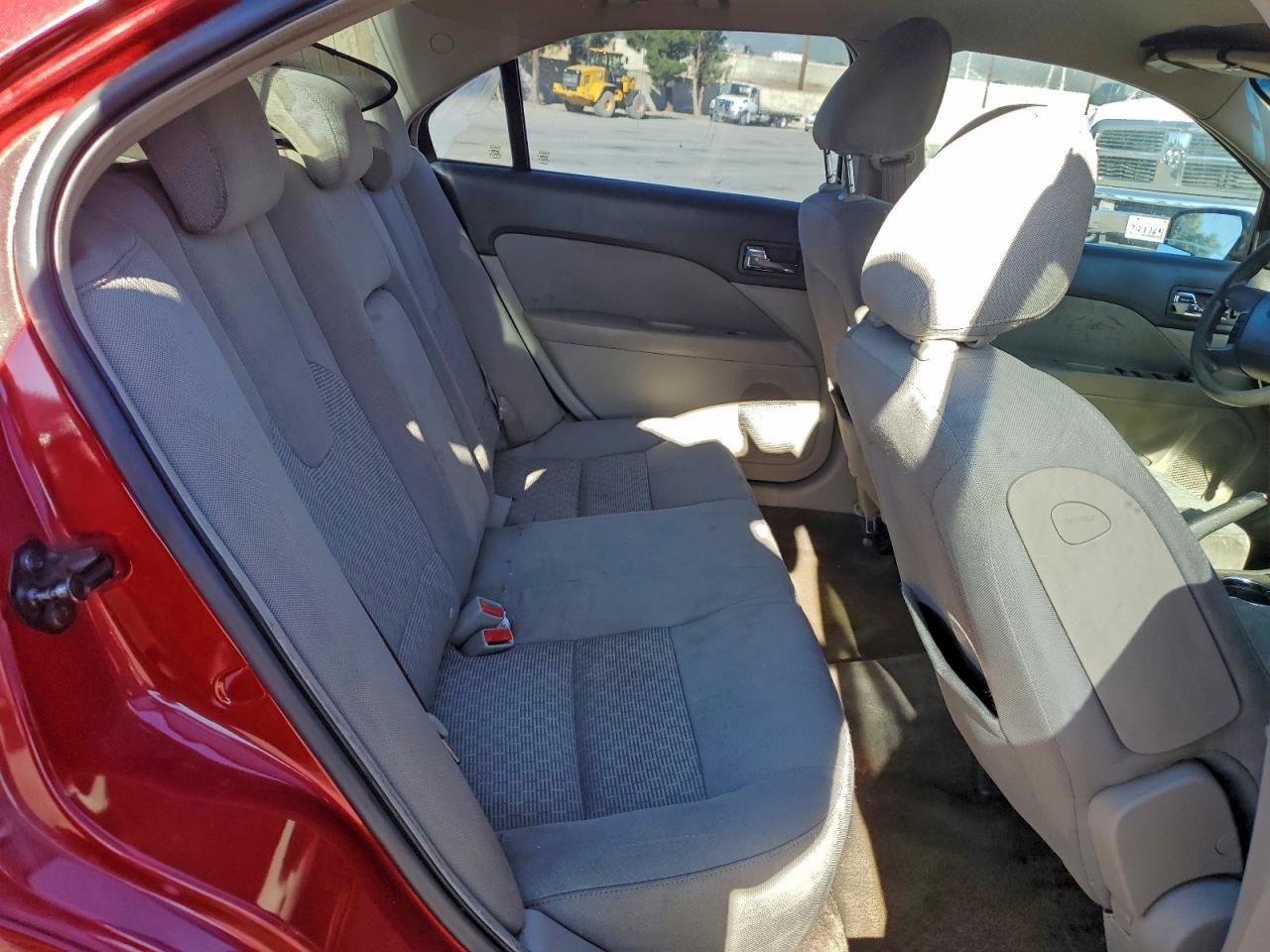 2010 FORD FUSION photo 28