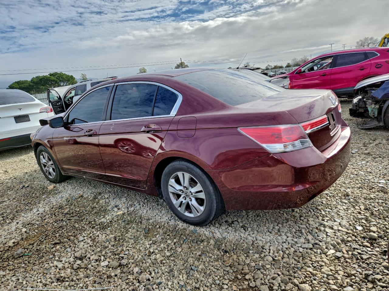 2012 HONDA ACCORD LXP photo 2