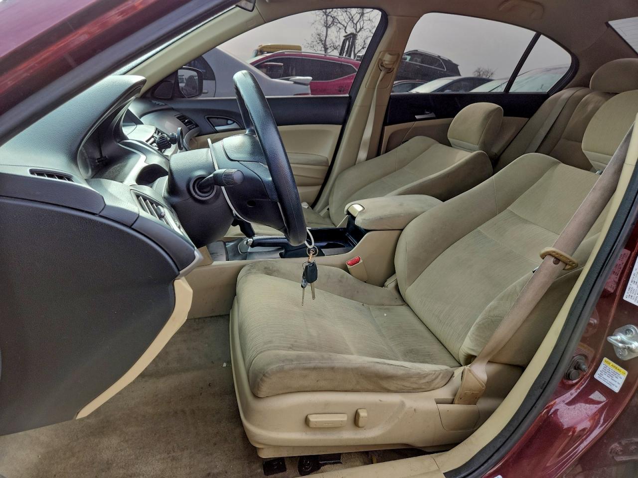 2012 HONDA ACCORD LXP photo 7