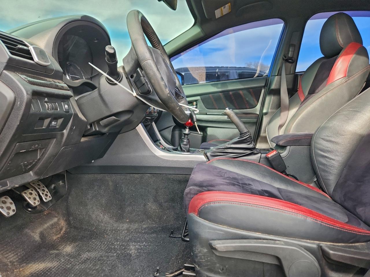 2015 SUBARU WRX STI photo 7