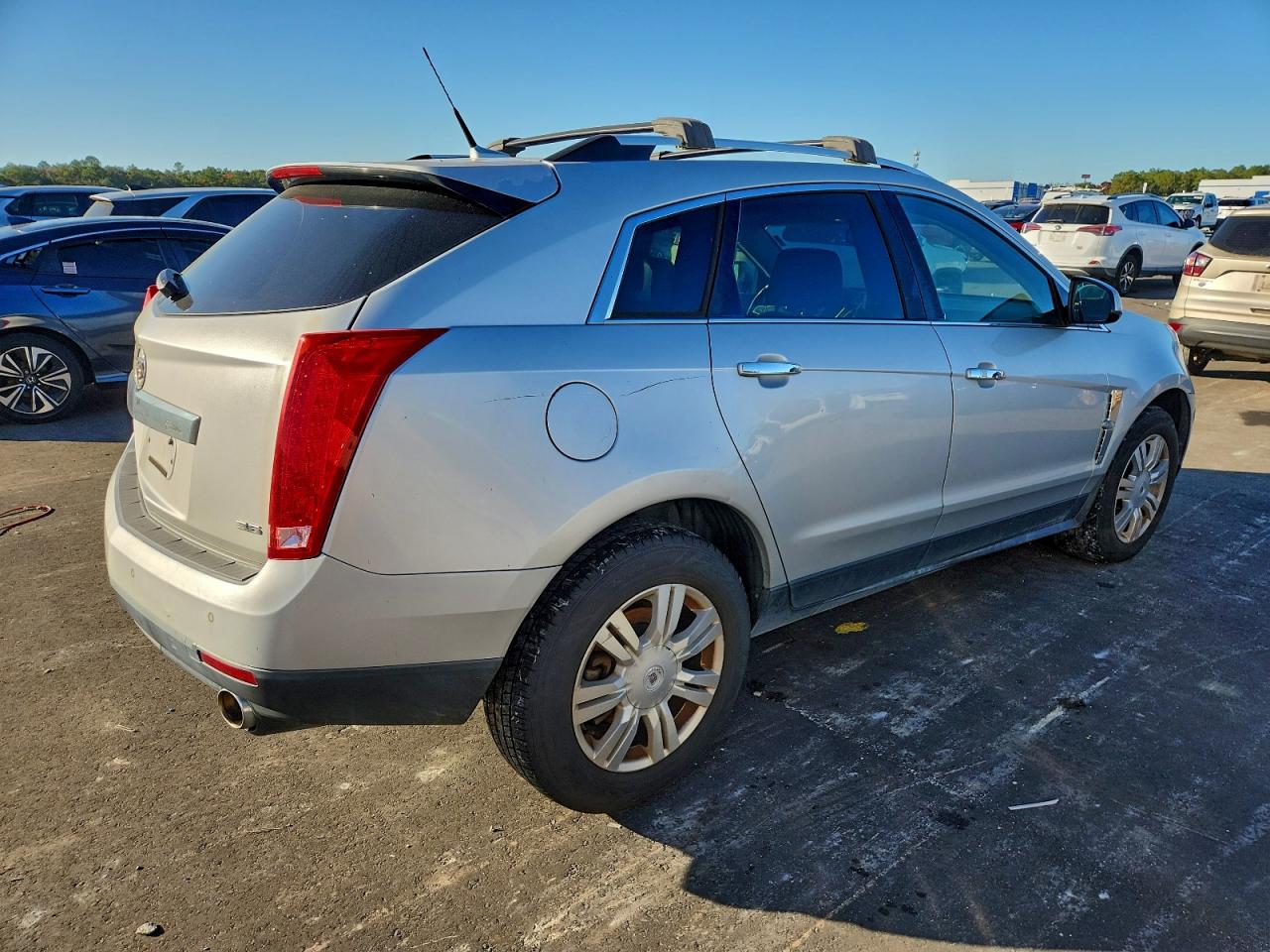 2012 CADILLAC SRX LUXURY COLLECTION photo 3