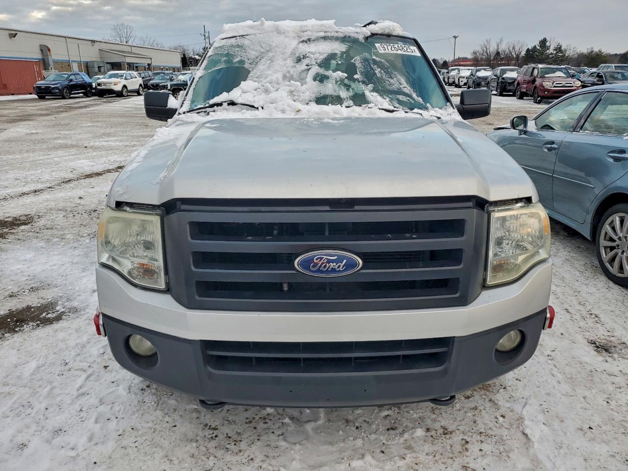 2010 FORD EXPEDITION XLT photo 5