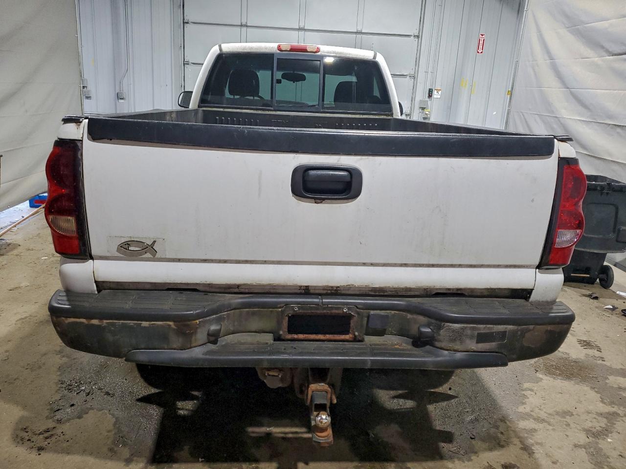 2005 CHEVROLET SILVERADO K1500 photo 6