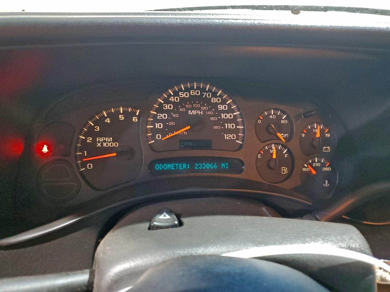 2005 CHEVROLET SILVERADO K1500 photo 9