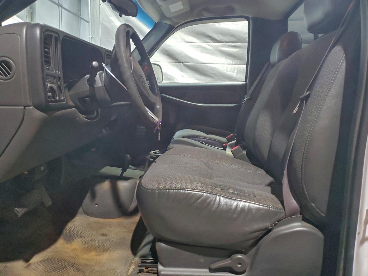 2005 CHEVROLET SILVERADO K1500 photo 7