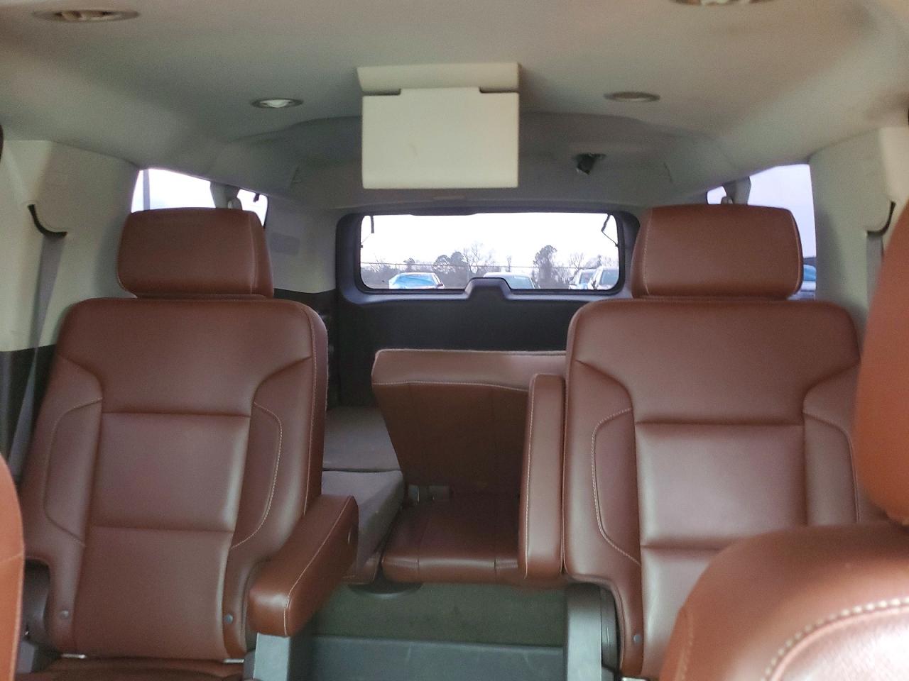 2018 CHEVROLET SUBURBAN K1500 PREMIER photo 10
