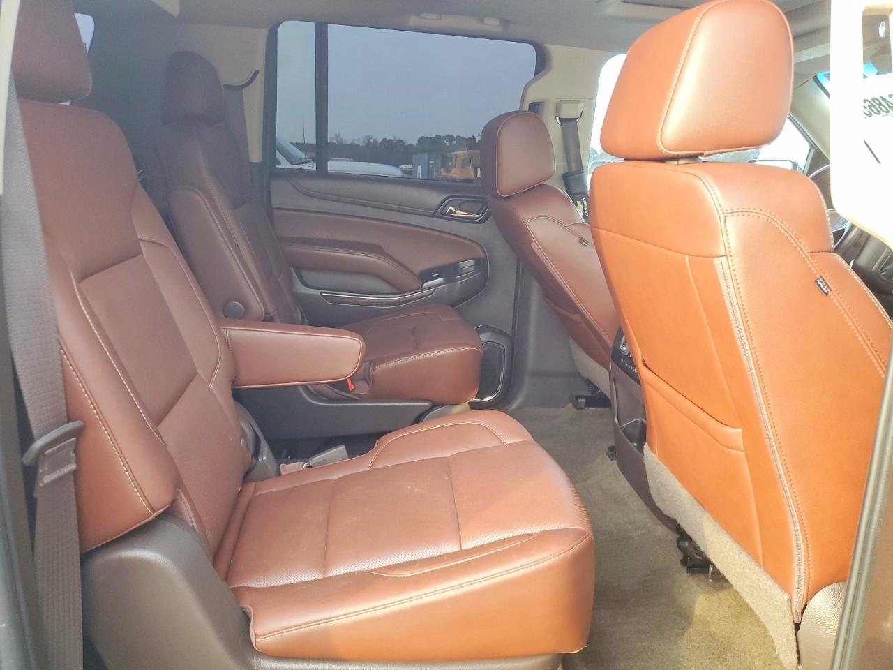 2018 CHEVROLET SUBURBAN K1500 PREMIER photo 11