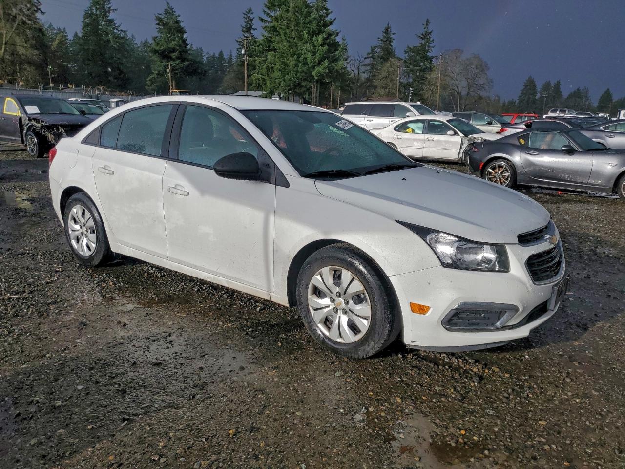 2015 CHEVROLET CRUZE LS photo 7