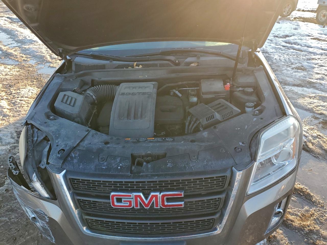 2012 GMC TERRAIN SLE photo 11