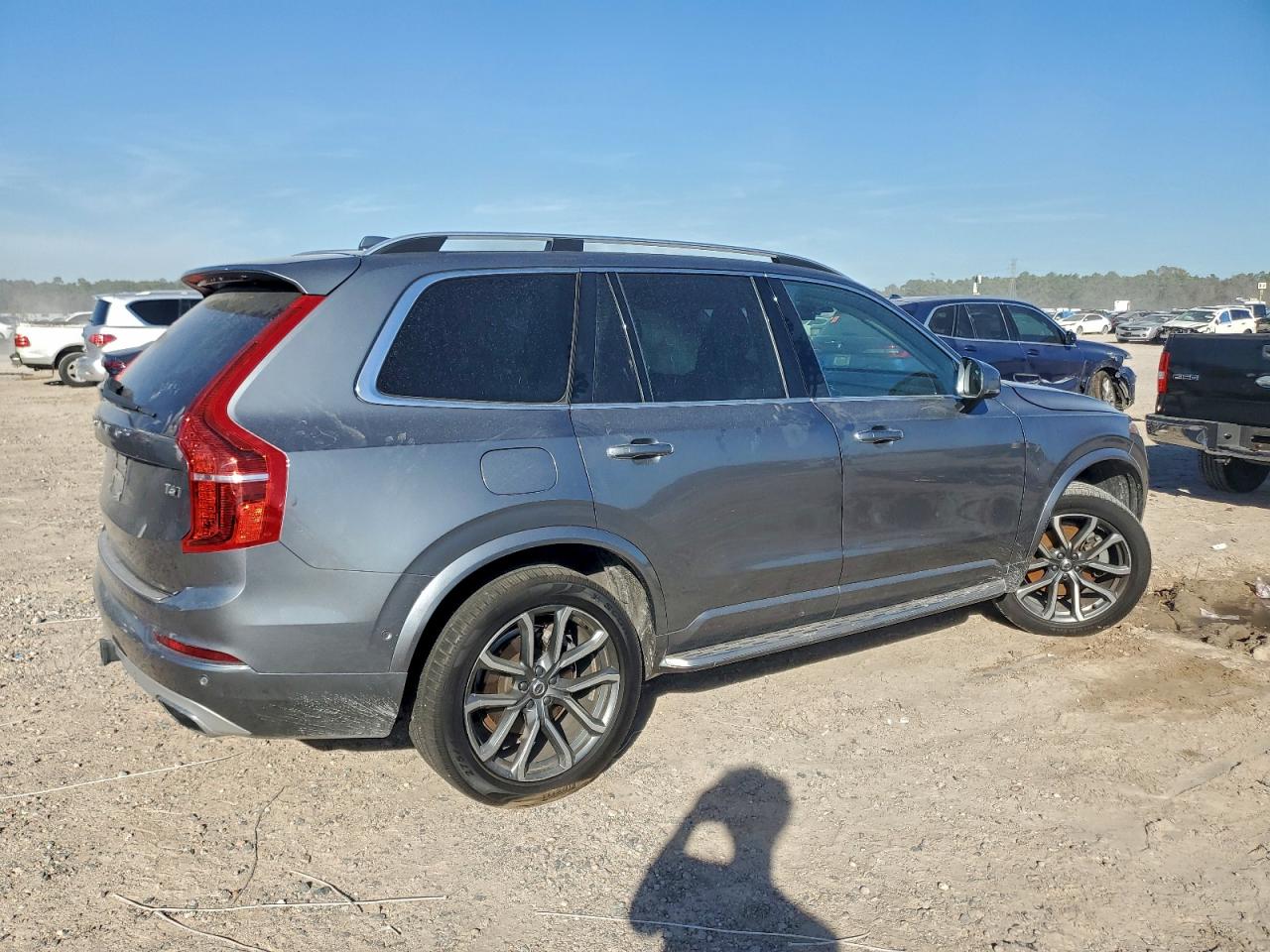2017 VOLVO XC90 T6 photo 3