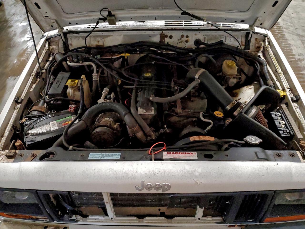 1999 JEEP CHEROKEE SPORT photo 12