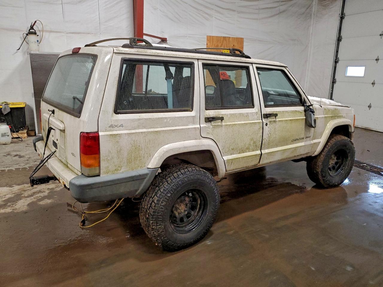 1999 JEEP CHEROKEE SPORT photo 3