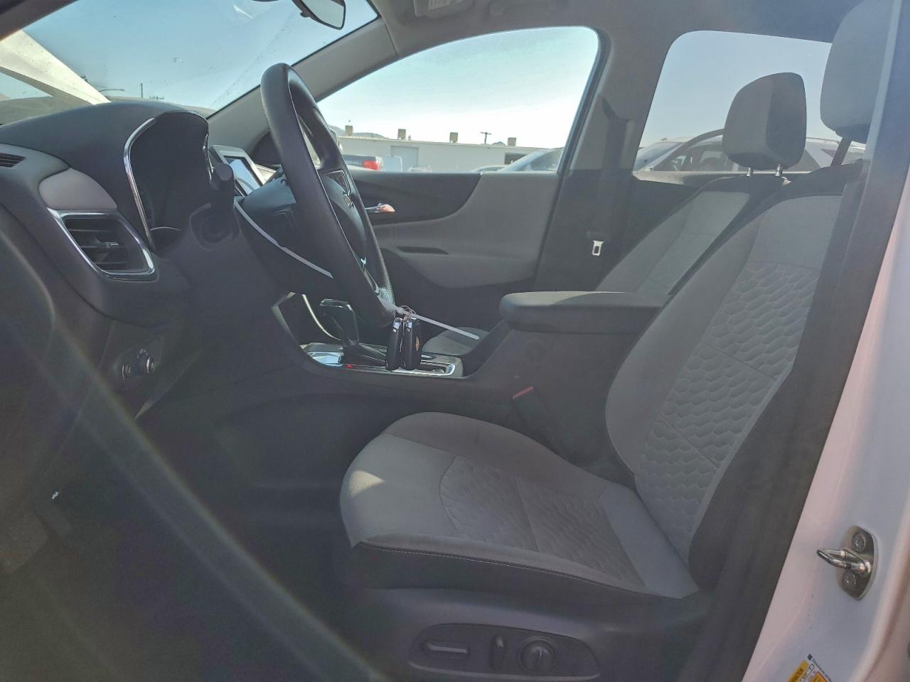 2020 CHEVROLET EQUINOX LS photo 7