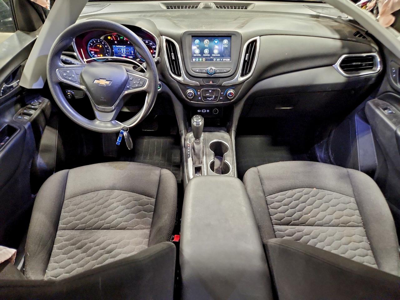 2019 CHEVROLET EQUINOX LT photo 8