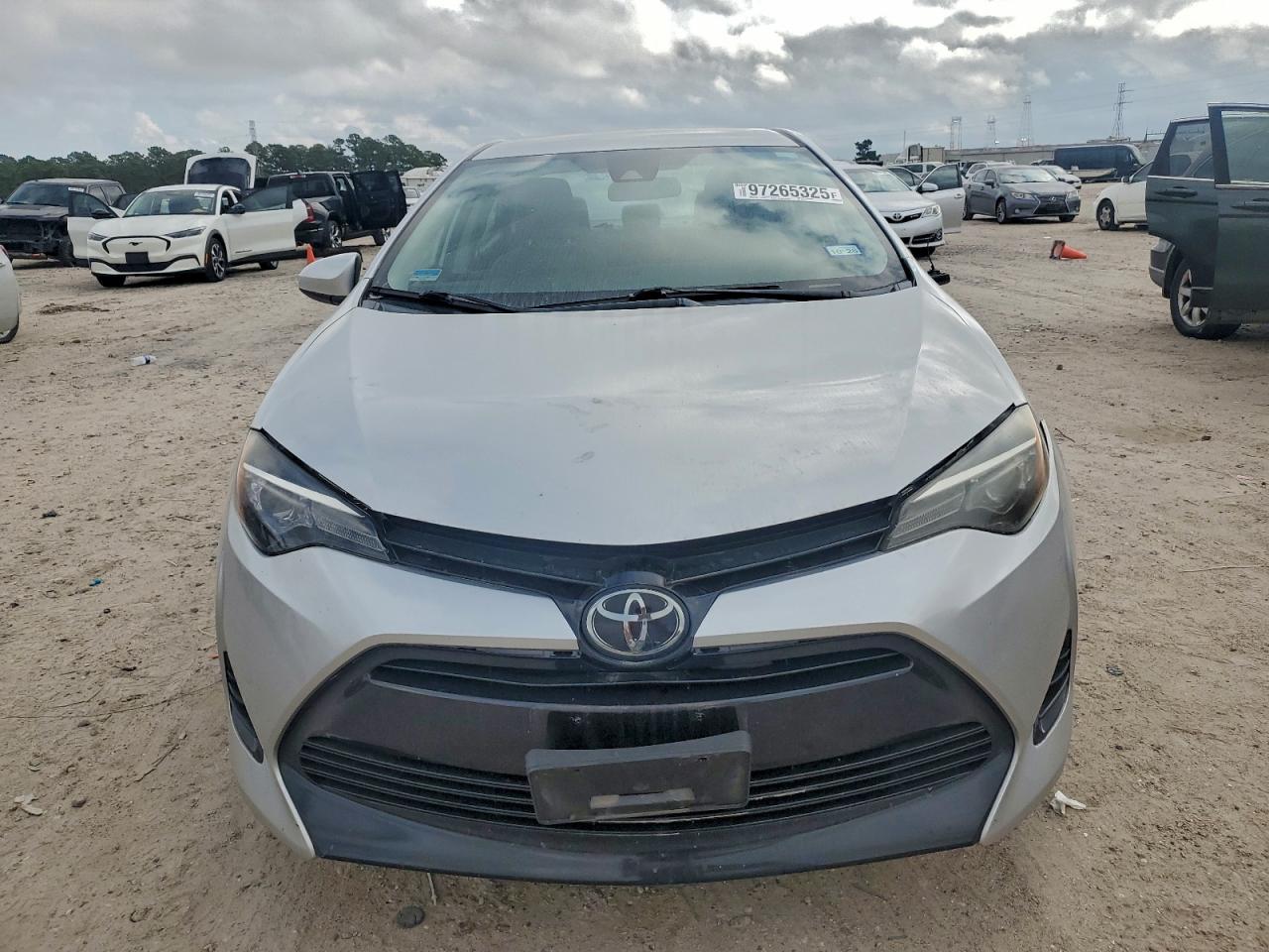 2017 TOYOTA COROLLA L photo 5