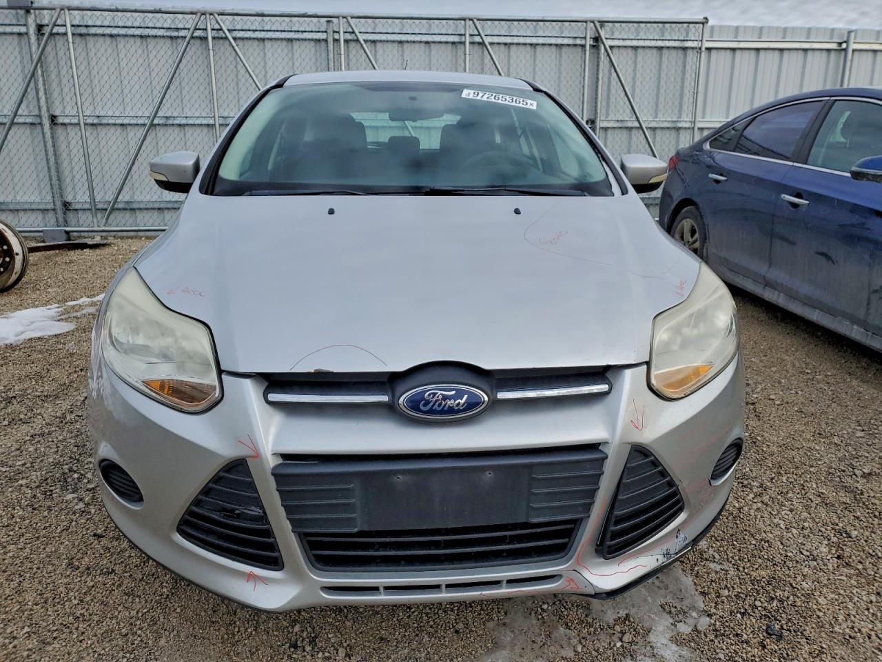 2013 FORD FOCUS SE photo 5