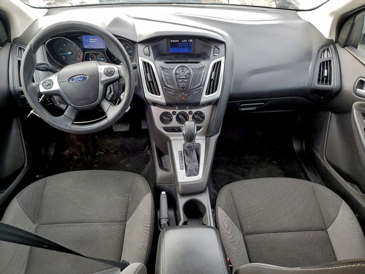 2013 FORD FOCUS SE photo 8