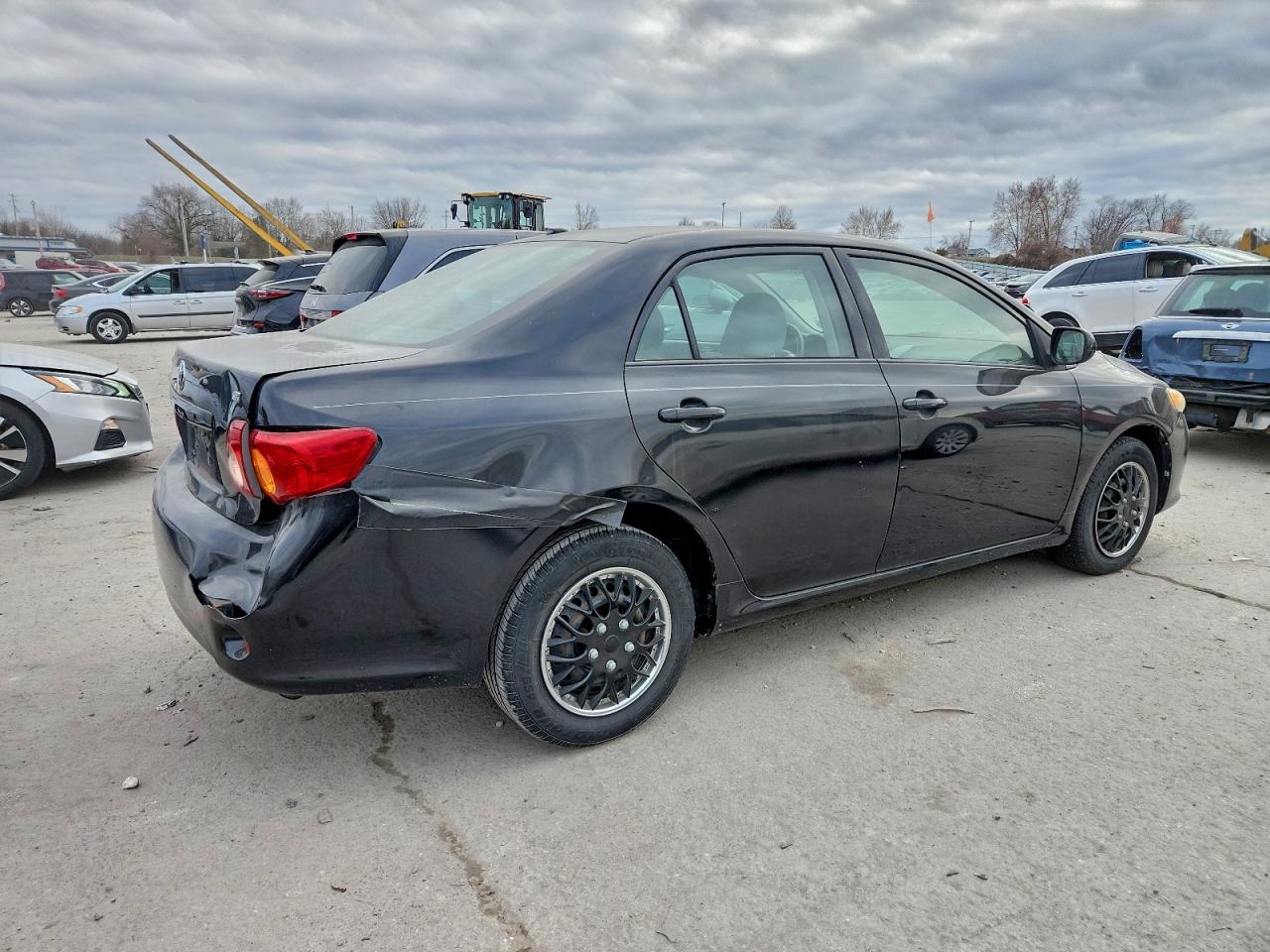 2010 TOYOTA COROLLA BASE photo 3