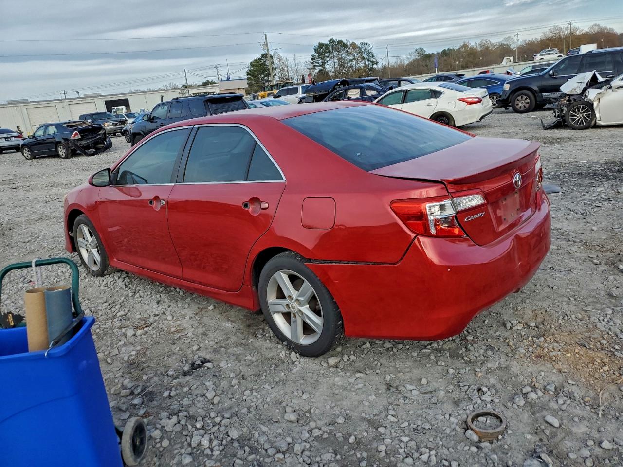 2012 TOYOTA CAMRY BASE photo 2