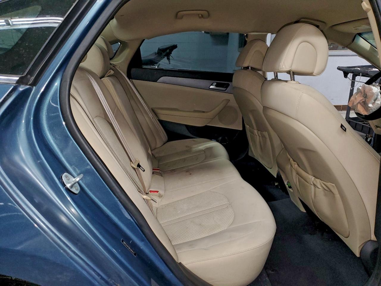 2016 HYUNDAI SONATA SE photo 19