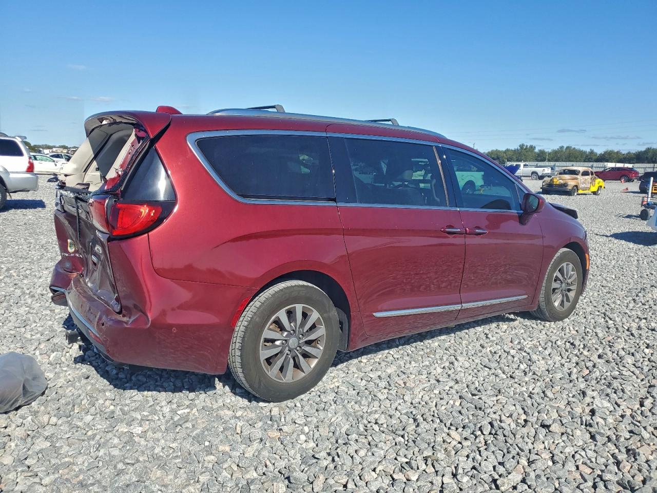 2019 CHRYSLER PACIFICA TOURING L PLUS photo 5