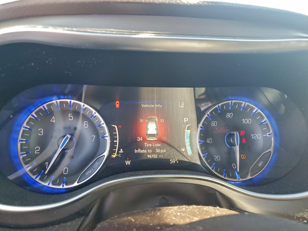 2019 CHRYSLER PACIFICA TOURING L PLUS photo 17