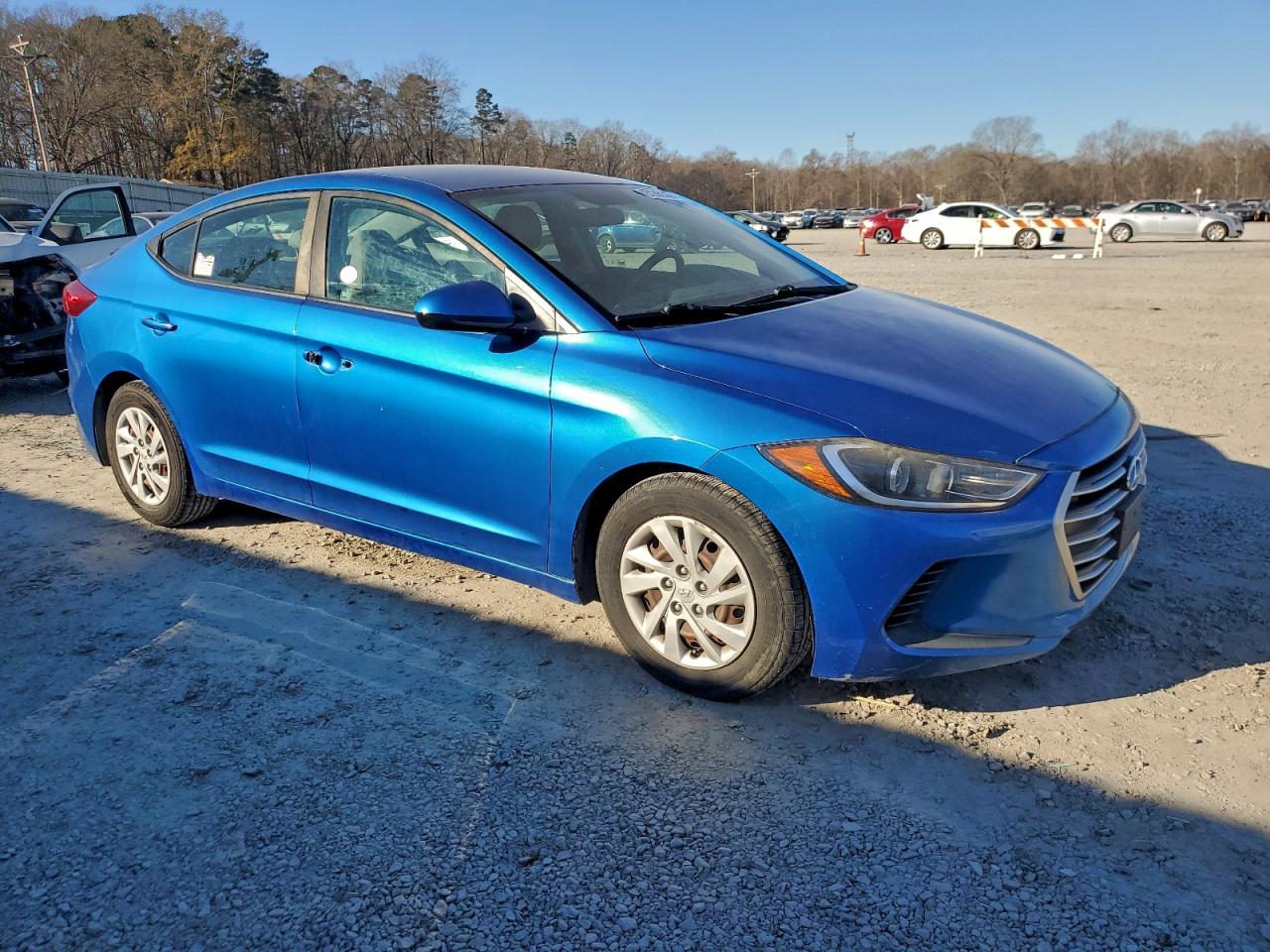 2017 HYUNDAI ELANTRA SE photo 13
