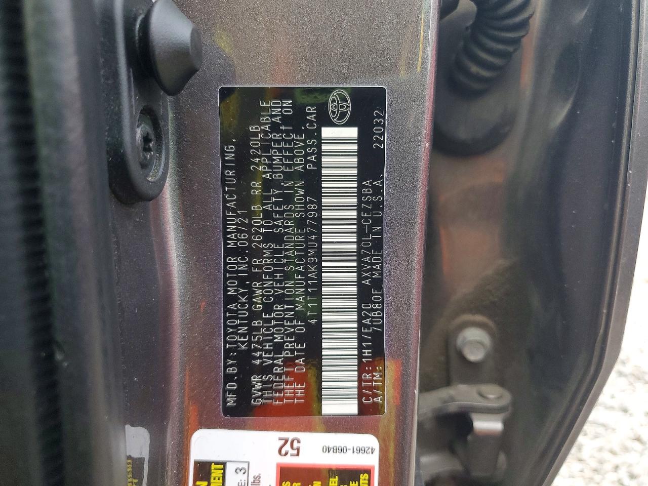 2021 TOYOTA CAMRY SE photo 45